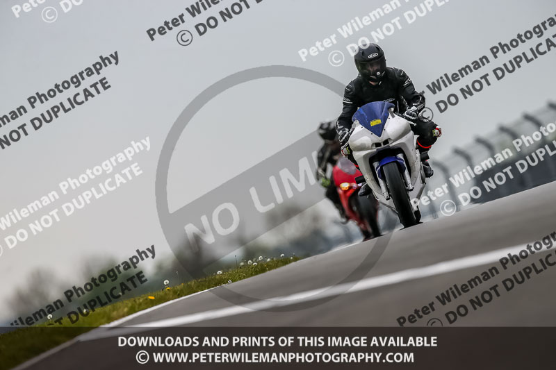 PJ Motorsport Photography;donington no limits trackday;donington park photographs;donington trackday photographs;no limits trackdays;peter wileman photography;trackday digital images;trackday photos